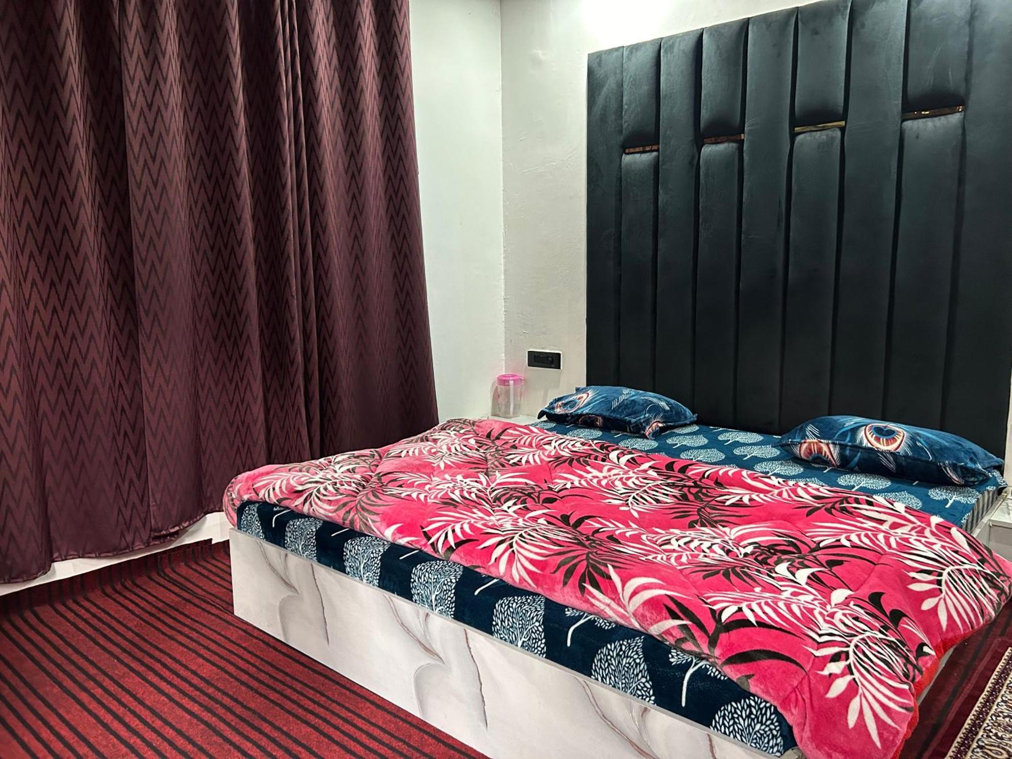 Hotel Resonance Exotic Srīnagar Eksteriør bilde